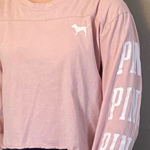 We are selling a long sleeve shirt.